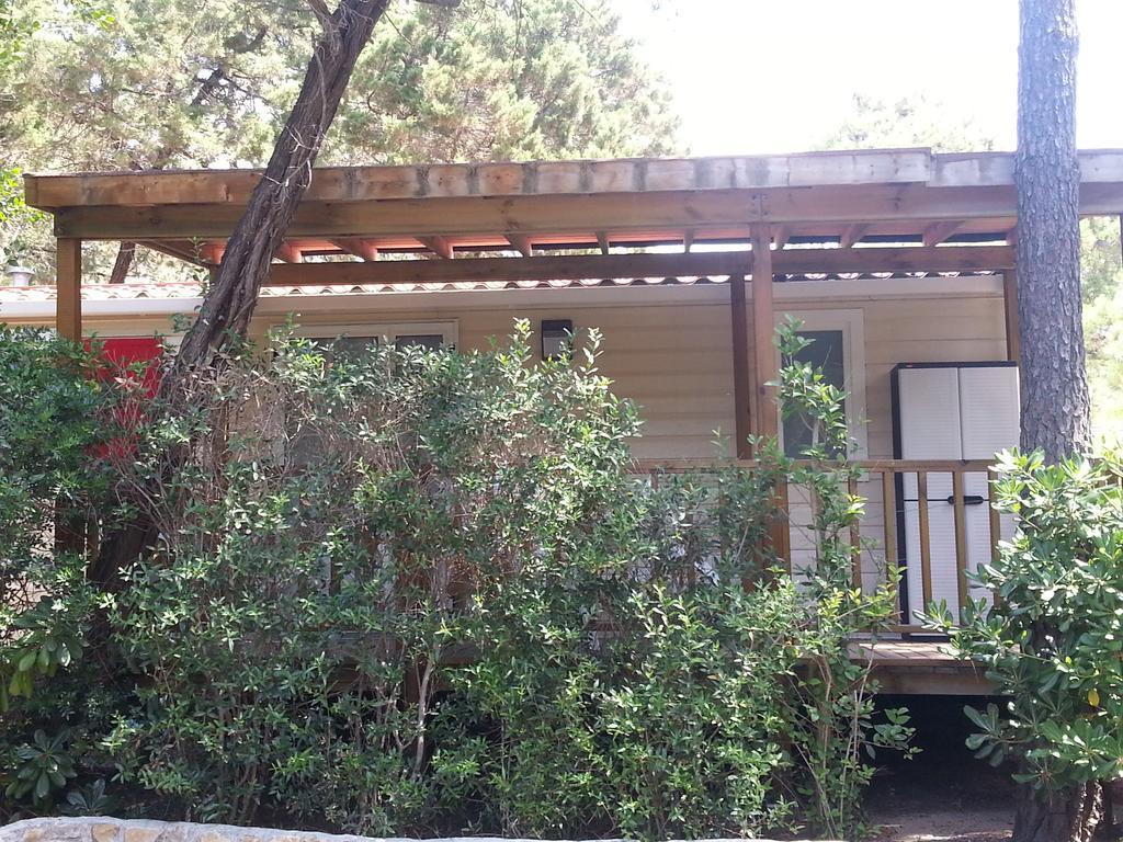 Camping Casa Di Caccia มารินา ดิ บิบโบนา ภายนอก รูปภาพ