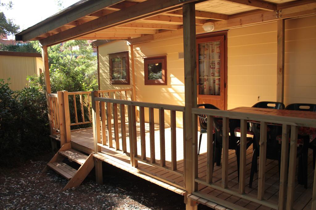 Camping Casa Di Caccia มารินา ดิ บิบโบนา ห้อง รูปภาพ